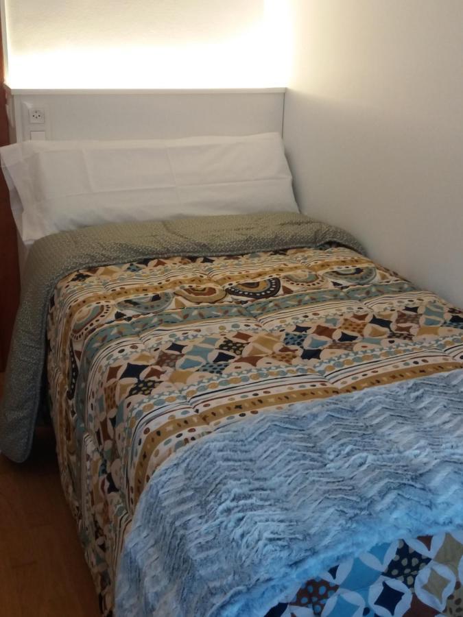 Apartament Gredera オロト エクステリア 写真