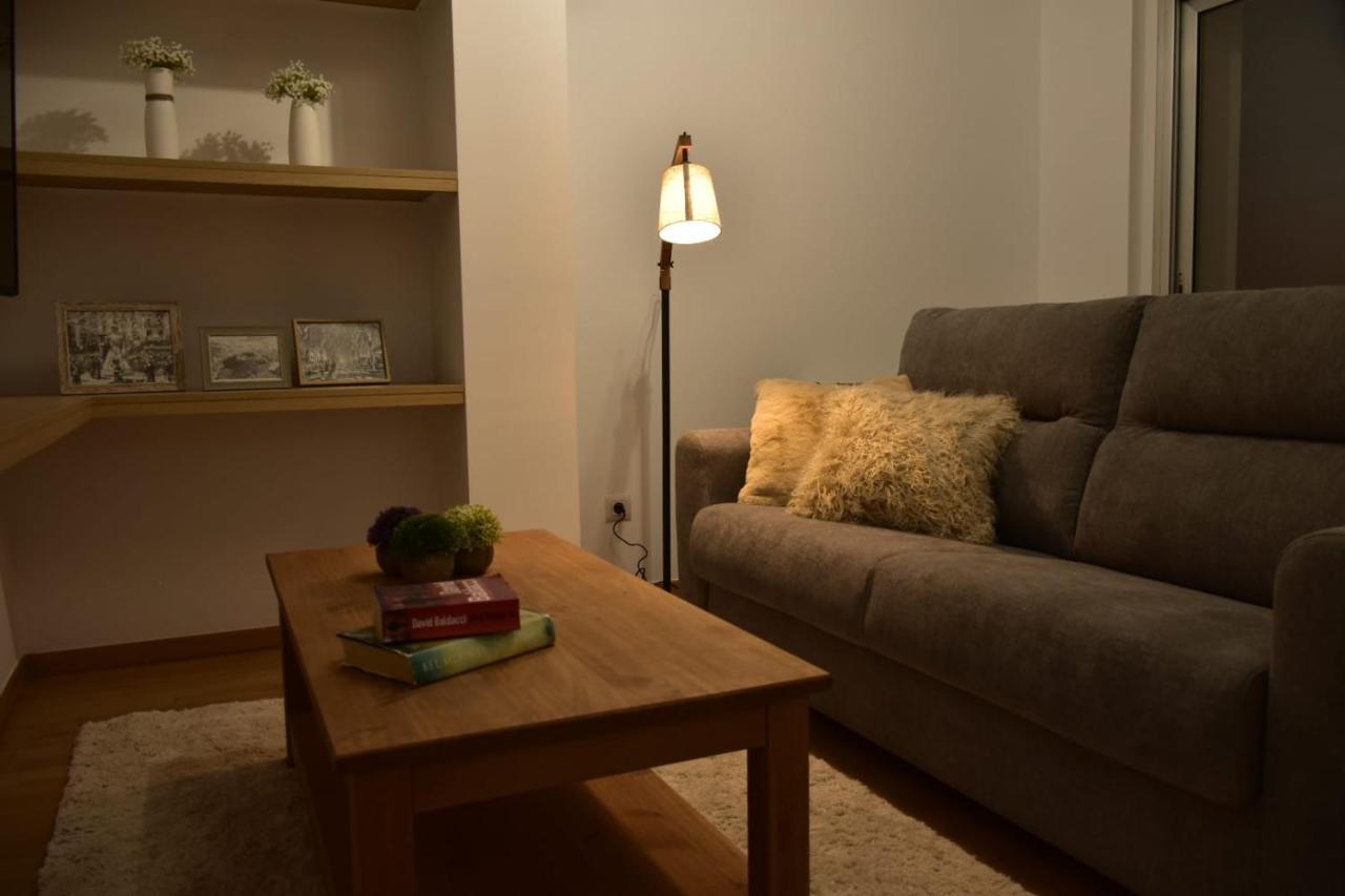 Apartament Gredera オロト エクステリア 写真